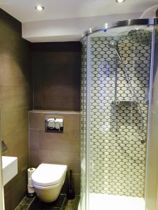 Ванная комната в Chelsea House Hotel - B&B