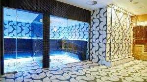 Bazén v ubytovaní VacationClub - Diune Hotel Apartament 115 alebo v jeho blízkosti