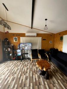 TV/trung tâm giải trí tại Vista Laguna San Pedro