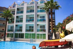 Bazén v ubytování Palmea Hotel nebo v jeho okolí
