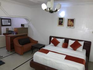 Postel nebo postele na pokoji v ubytování JCB Hotel + 37 fotografií