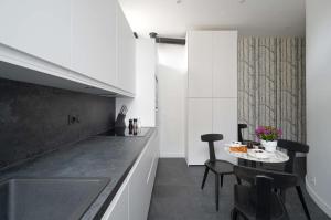 Luxury apartment at Auteuil