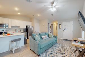 Dapur atau dapur kecil di Loquat Bungalow