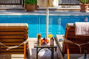 Bazén v ubytování Villa Miramar Kalkan nebo v jeho okolí