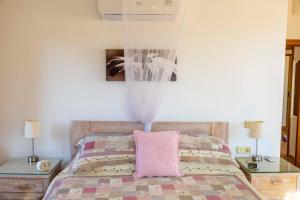 Postel nebo postele na pokoji v ubytování Villa Miramar Kalkan