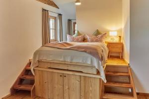 Posteľ alebo postele v izbe v ubytovaní Voss Haus- Ferienwohnung Freiraum