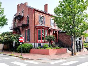 Budova, kde se penzion – hostinec nachází