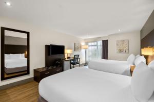 Postel nebo postele na pokoji v ubytování Best Western Hotel St. Jerome