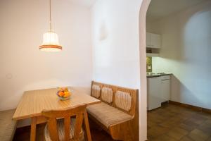 Kuchyň nebo kuchyňský kout v ubytování Appartement Pillersee