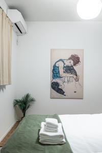 Katil atau katil-katil dalam bilik di 住吉月满-豪华全新一户建-住吉大社6分钟-关西机场直达40分-宽敞停车位-隔壁711超市