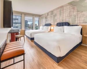 Postel nebo postele na pokoji v ubytování Toor Hotel Toronto, Part Of Jdv By Hyatt + 37 fotografií
