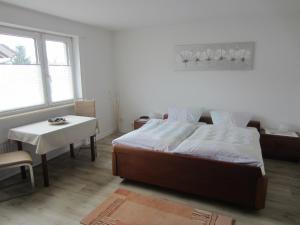 Postel nebo postele na pokoji v ubytování Haus Gisela
