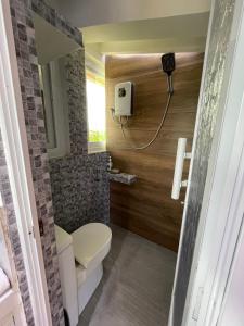 Koupelna v ubytování Italy Condotel Darasa