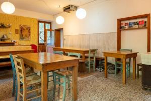 Posezení v ubytování Rifugio Asqua + 22 fotografií