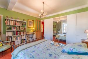 Φωτογραφία από το άλμπουμ του Appart face au Palais des Papes στην Αβινιόν