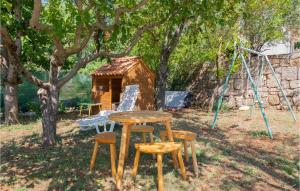 Zahrada ubytování 6 Bedroom Pet Friendly Home In Zmijavci