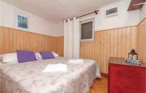 Postel nebo postele na pokoji v ubytování Holiday Home Gradina Iv