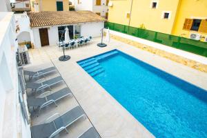 The swimming pool at or close to Villa Dolphin by Slow Villas