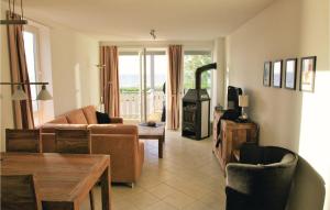 Χώρος καθιστικού στο Lovely Apartment In Rechlin