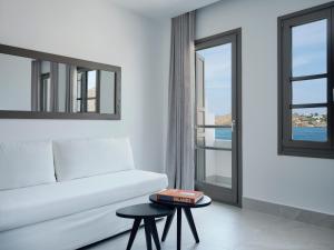 Istumisnurk majutusasutuses Acteon Hotel