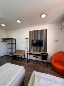 Postel nebo postele na pokoji v ubytování Amir Hotel + 37 fotografií