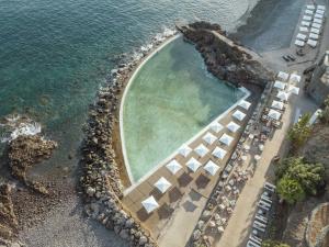 Dreams Madeira Resort Spa & Marina内部或周边的泳池