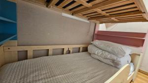 Giường trong phòng chung tại D mini hotel