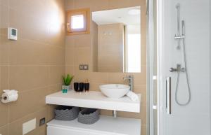 Ένα μπάνιο στο Intempo by Holuxe - 023 - 2nd floor