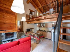 Kuchyňa alebo kuchynka v ubytovaní Apartment La Borgata by Interhome