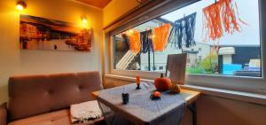 Zona d'estar a Tiny Home