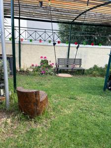 Zahrada ubytování Σπιτάκι στον κήπο