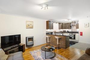 Köök või kööginurk majutusasutuses Bookbinders Apartments Leeds City Centre +58 fotot