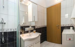 Kuchyňa alebo kuchynka v ubytovaní Apartment Varos Bb