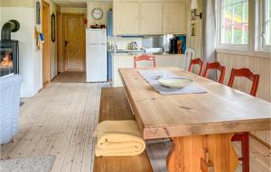 Η κουζίνα ή μικρή κουζίνα στο Lovely Home In Eggedal With Wifi