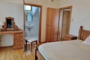 Posteľ alebo postele v izbe v ubytovaní Manuela 7 by SMR Rauris Apartments - inc Spa and near Gondola