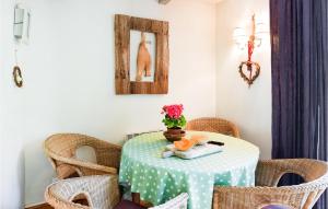 Χώρος καθιστικού στο Nice Home In Saint-Martin-De-Ré