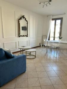 Venice Canal Stay