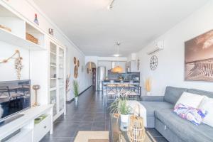 Kuchyňa alebo kuchynka v ubytovaní Apart-rent Apartment Sant Maurici 0137