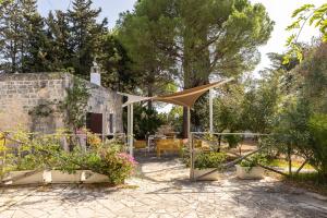 Κήπος έξω από το Casa Frisa-Carovigno