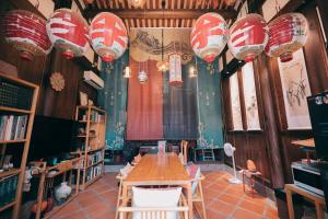 Posezení v ubytování 新龍頭古厝本館 Shin Long Tou B&B