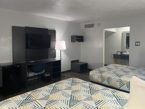 Postel nebo postele na pokoji v ubytování Motel 6 Dumas, TX