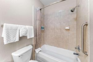 Koupelna v ubytování Best Western Halito Inn