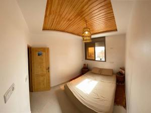 Cama o camas de una habitación en Atlantic Vibes Surf Hostel