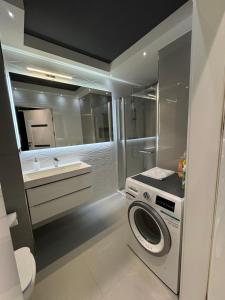 Ένα μπάνιο στο Apartament Młyńska