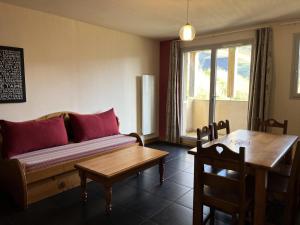 Posedenie v ubytovaní Résidence Hameau De Balestas Mp - T3/6pers CHEVECHE 04-Peyresourde MAE-9554