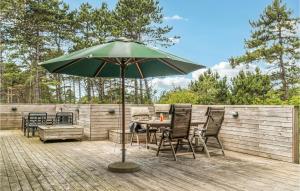 Patio nebo venkovní prostory v ubytování Cozy Home In Sjællands Odde