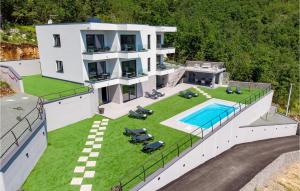 Bazén v ubytování Villa Amata nebo v jeho okolí