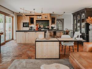 Kuchyň nebo kuchyňský kout v ubytování Villa Noortem + 21 fotografií