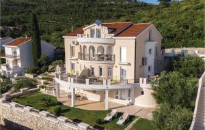 Loodusmaastik apartemendi lähedal