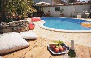 Swimmingpoolen hos eller tæt på Apartment Vodice 19 + 35 billeder